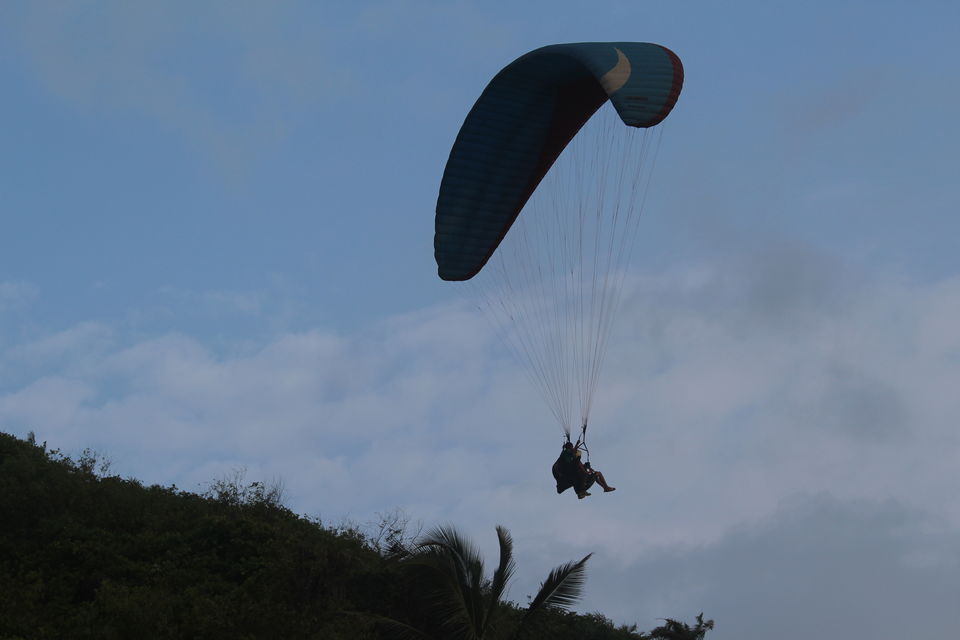 Photo of Exhilarating Paragliding Experience in GOA 5/9 by VARTIKA KHAMESHRA