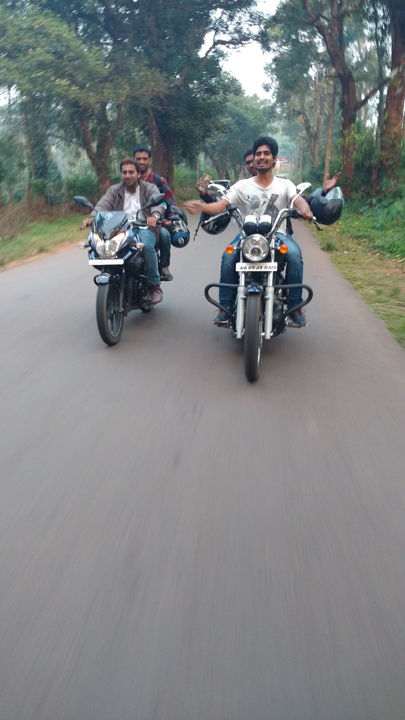 Photo of Heart Beat(throttle) Tells The Freedom Of Road by vikey