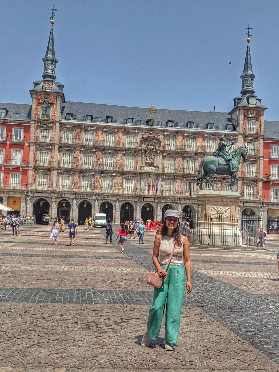 Photo of Plaza Mayor, Madrid, Spain by Meenal Kharade