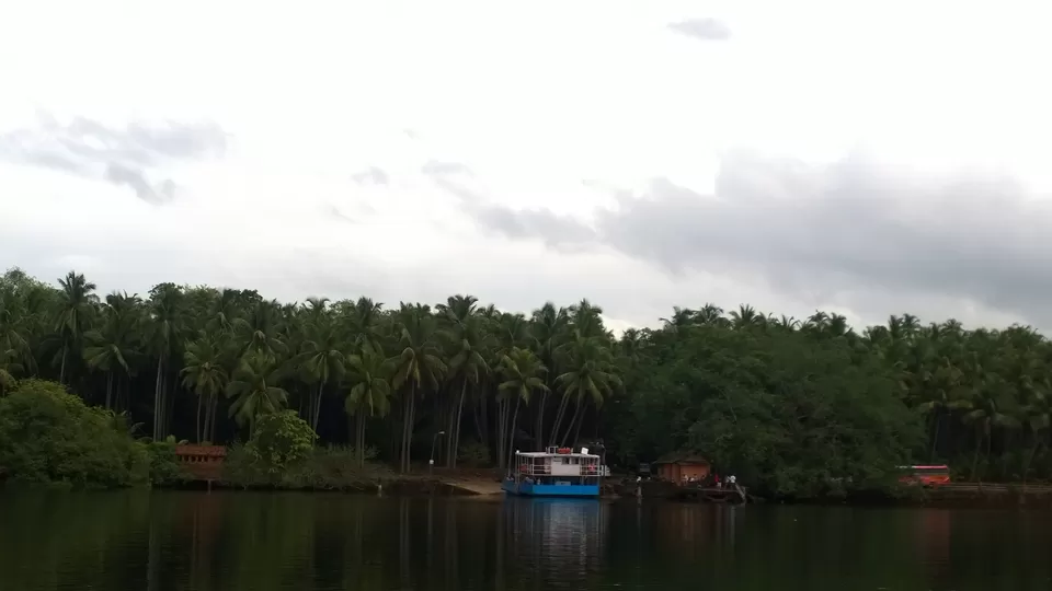 Photo of Old Goa Ferry Terminal, Velha Goa, Goa, India by Dipti