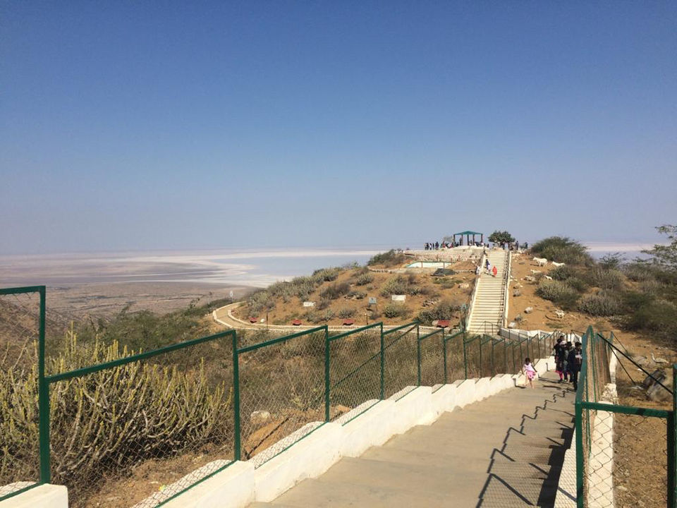 Photo of Have You heard of Salt Desert in India? by ishan gupta