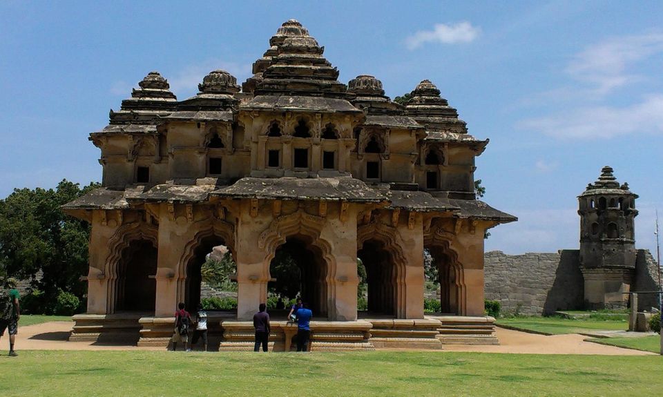 Photo of Hampi - a fascinating city of ruins. by Kshitiz Gupta