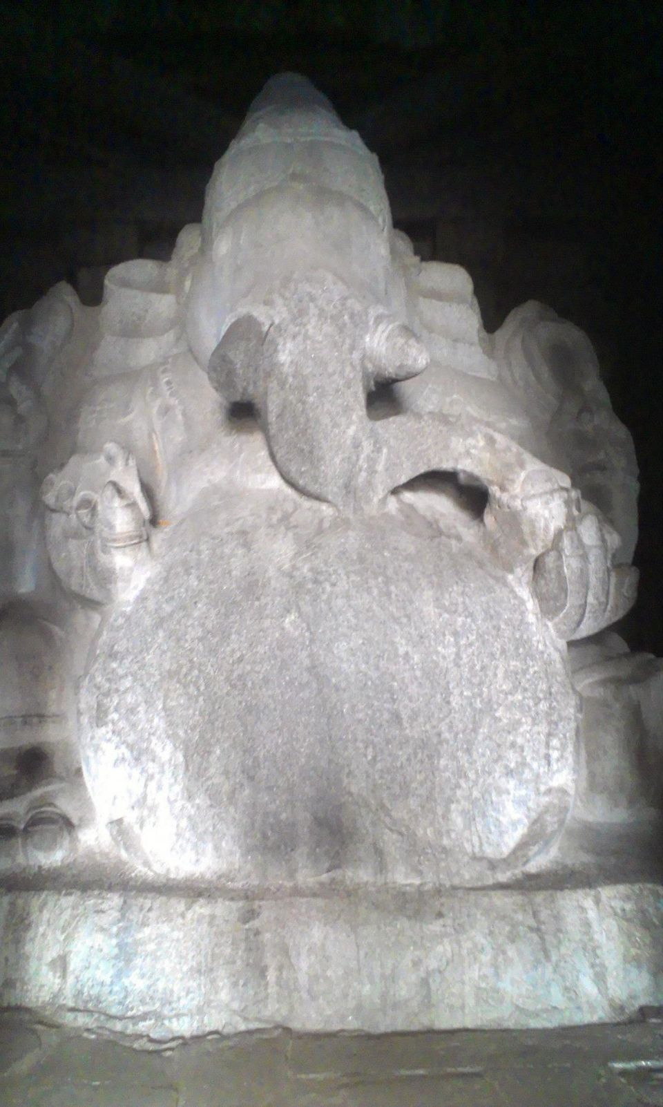 Photo of Hampi - a fascinating city of ruins. by Kshitiz Gupta