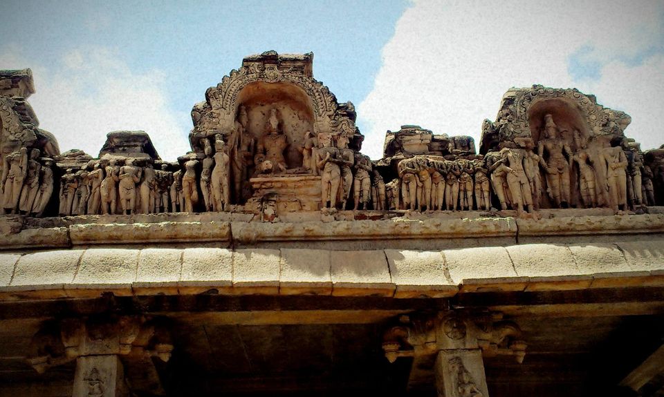 Photo of Hampi - a fascinating city of ruins. by Kshitiz Gupta