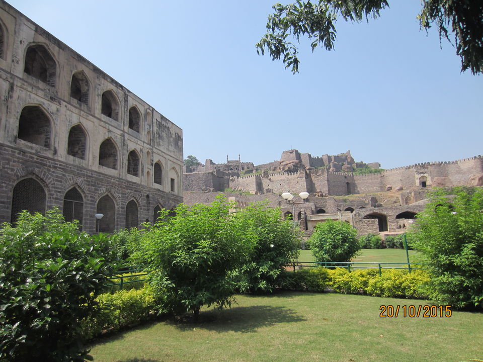 Photo of Golconda Fort, Hyderabad, Telangana, India by nidhantrika