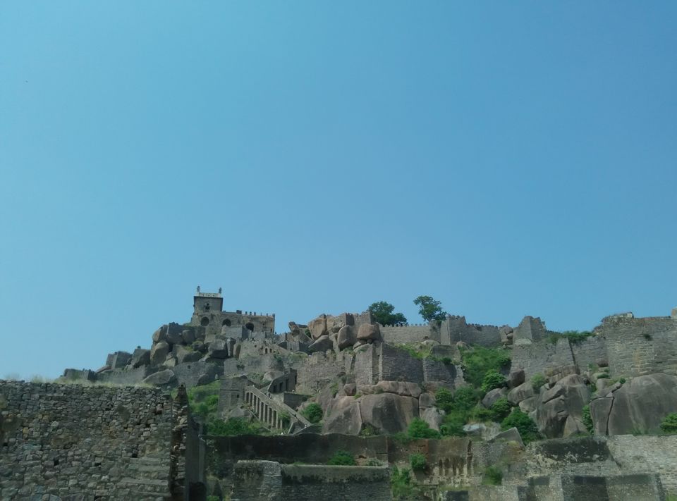 Photo of Golconda Fort, Hyderabad, Telangana, India by nidhantrika