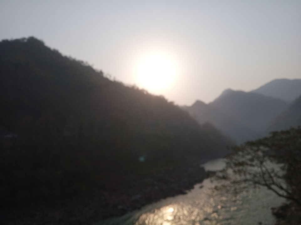 Photo of Rishikesh, Uttarakhand, India by nidhantrika