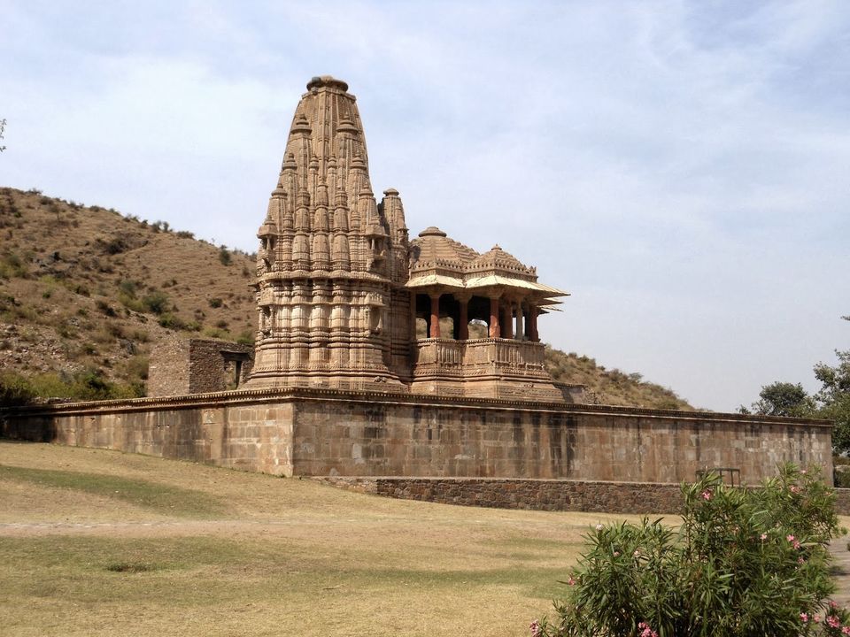 Photo of India's Most Haunted city- Bhangarh by Praveen Gupta