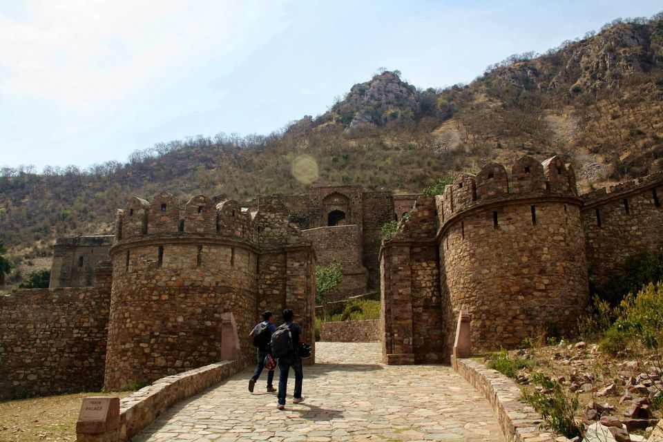 Photo of India's Most Haunted city- Bhangarh by Praveen Gupta
