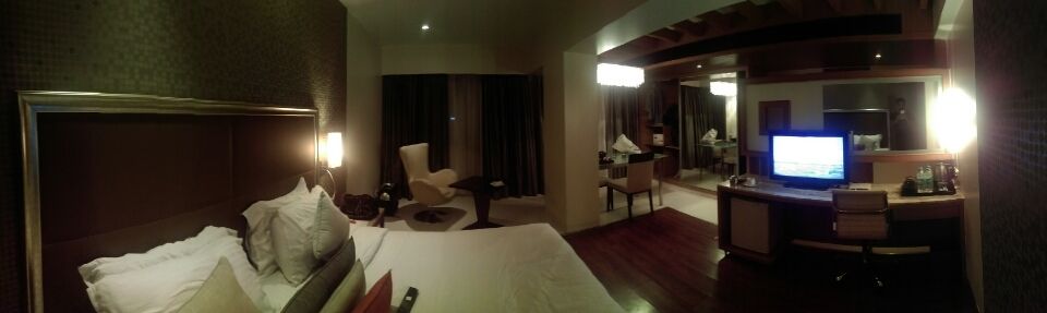 Photo of Hotel Royal Park, Pune, Maharashtra, India by Sherwin Sam