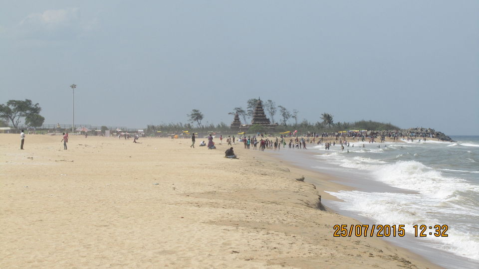 Photo of Mahabalipuram Beach, Mahabalipuram, Tamil Nadu, India by Tasmai Dave