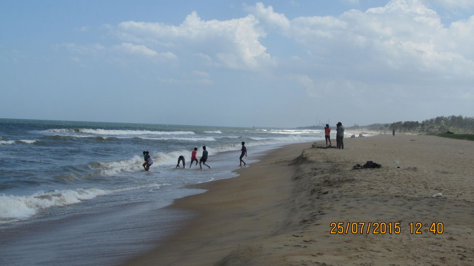Photo of Mahabalipuram Beach, Mahabalipuram, Tamil Nadu, India by Tasmai Dave