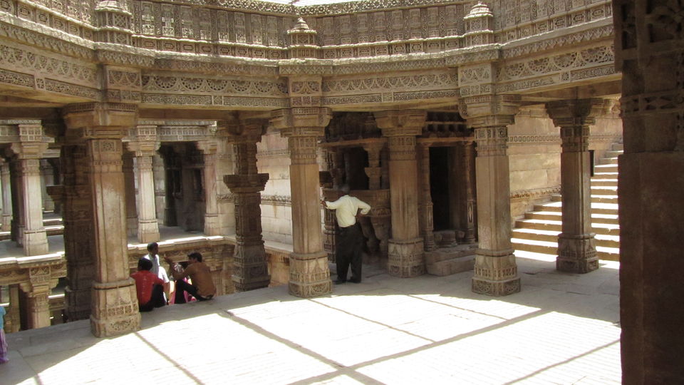 Photo of A Walk Through Adalaj Stepwell 4/4 by Tasmai Dave
