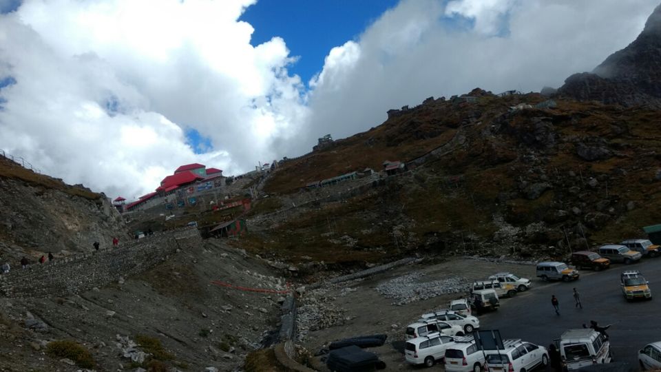 Photo of Nathula, Sikkim, India by Devraj Jee