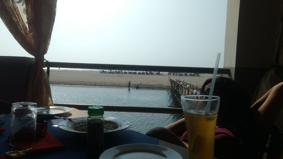 Photo of Mandrem Beach, Mandrem, Goa, India by Devraj Jee