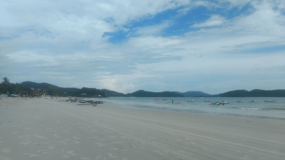 Photo of Langkawi Kedah Malaysia by Devraj Jee