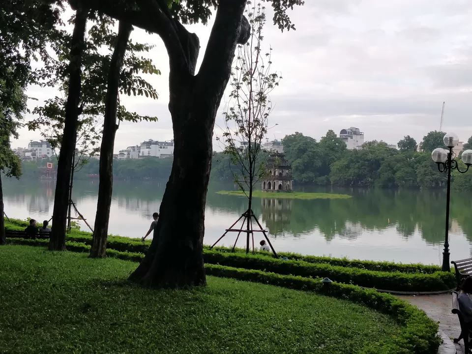 Photo of Hanoi, Hoàn Kiếm, Hanoi, Vietnam by Devraj Jee