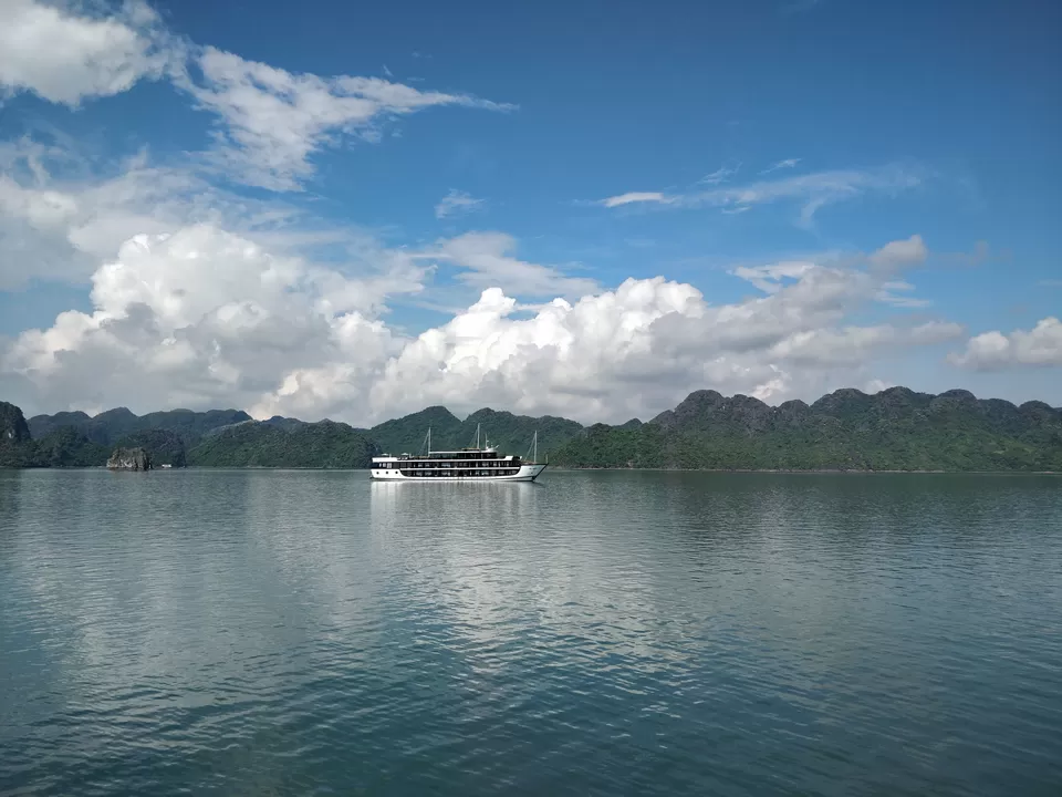 Photo of Hanoi, Hoàn Kiếm, Hanoi, Vietnam by Devraj Jee