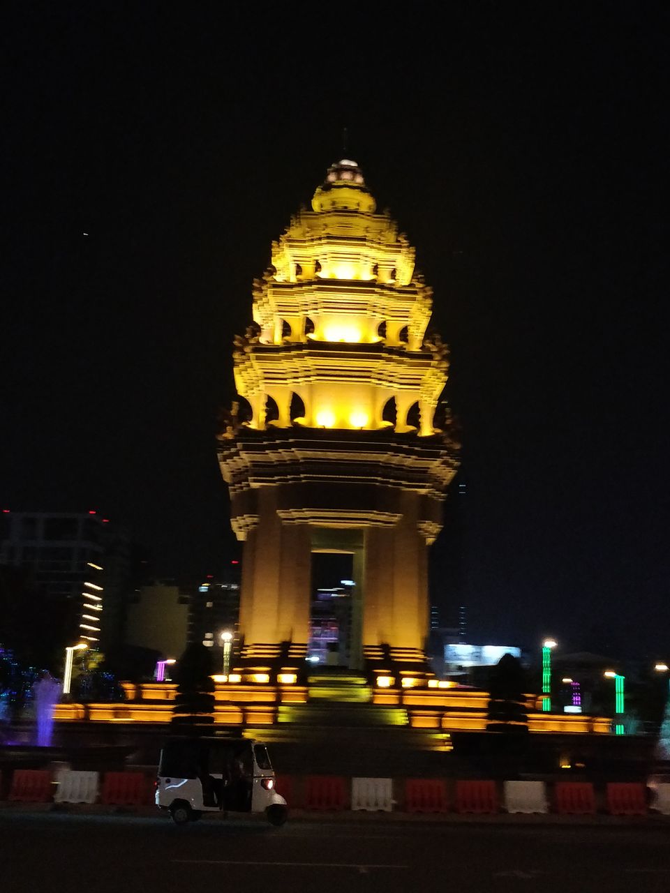 Photo of Phnom Penh, Cambodia by Devraj Jee