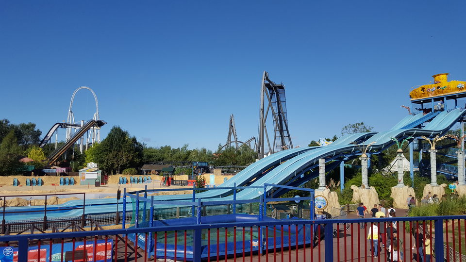 Photo of Thorpe Park Resort, Chertsey, Wielka Brytania by Damian Hejmanowski