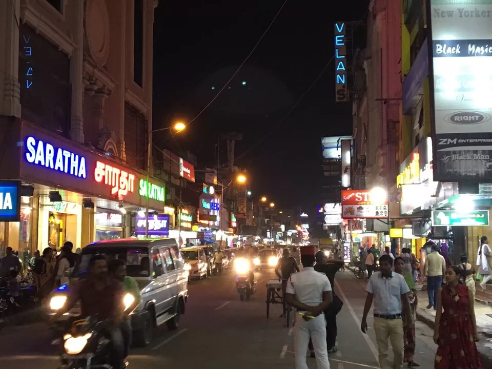 Photo of Kosakadai Street, Heritage Town, Puducherry, India by keerthi