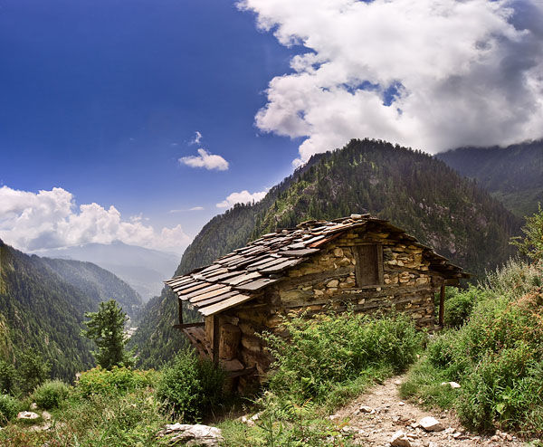 Photo of Sojourn in Mysterious Mountains by ananya garg