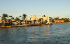 Photo of Welcome to Miami.. 6/13 by Candida Fernandes Dias