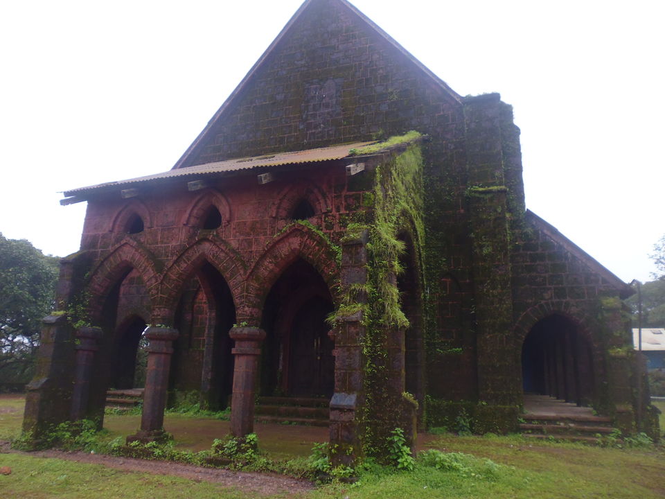 Photo of More than Temples. Mahabaleshwar - finding the tenth cloud. 6/19 by Jasleen Kaur