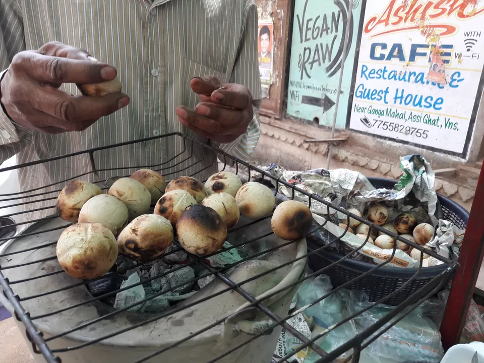 Photo of Varanasi, Uttar Pradesh, India by Tanmay Mittal
