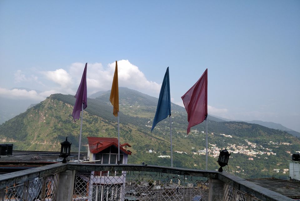 Photo of In admist of mountains, chopta-tungnath trek is path to heaven #offbeatuttarakhand 1/4 by Tanmay Mittal