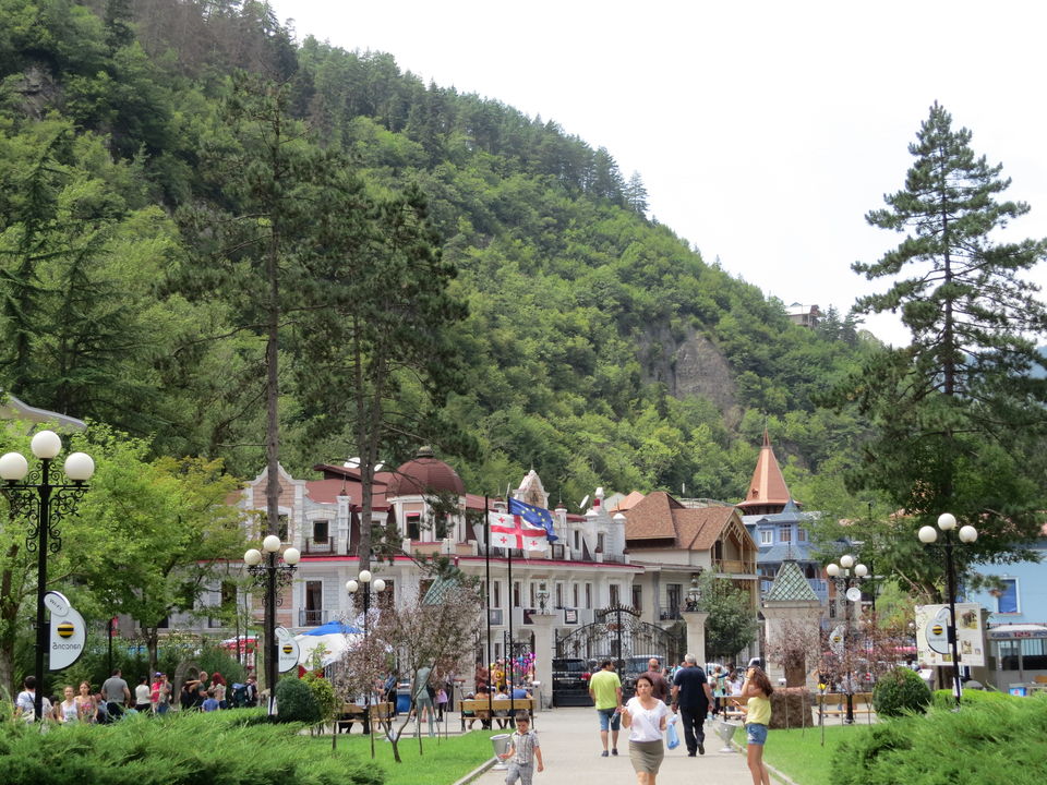 Photo of Discover the hidden gem - Georgia (Saqartvelo, საქართველო) 7/58 by Yukti Art
