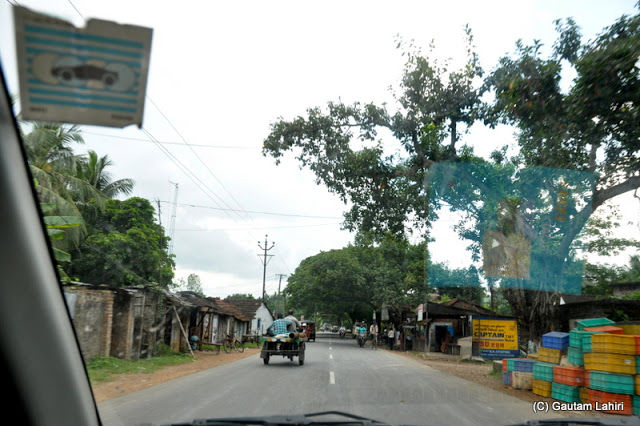 Photo of Diamond Harbor, Hooghly's last post and off to the sea by Gautam Lahiri
