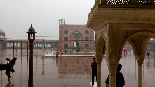 Photo of Jama Masjid, Chandni Chowk, New Delhi, Delhi, India by Georgie Crane