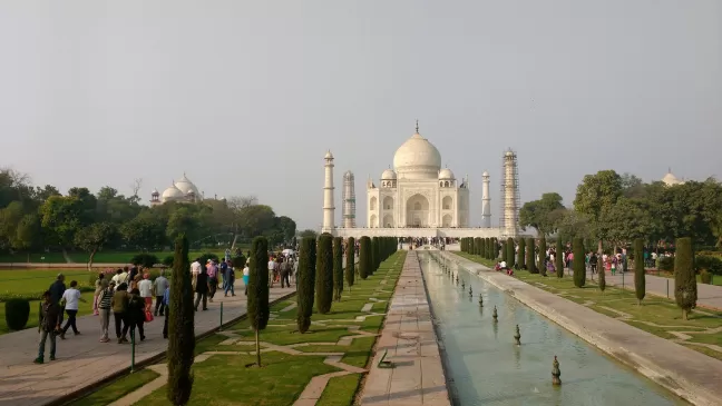 Photo of Taj Mahal, Dharmapuri, Tajganj, Agra, Uttar Pradesh, India by Georgie Crane