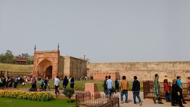 Photo of Agra Fort, Agra, Uttar Pradesh, India by Georgie Crane