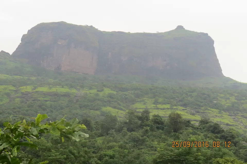 Photo of Harihar Fort, Harshewadi, Maharashtra, India by Mountainous Minny