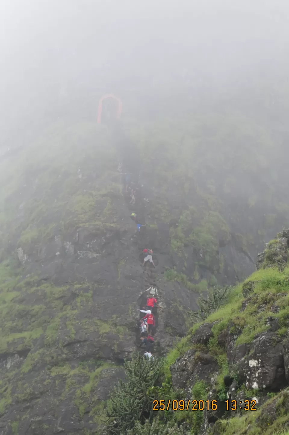 Photo of Harihar Fort, Harshewadi, Maharashtra, India by Mountainous Minny