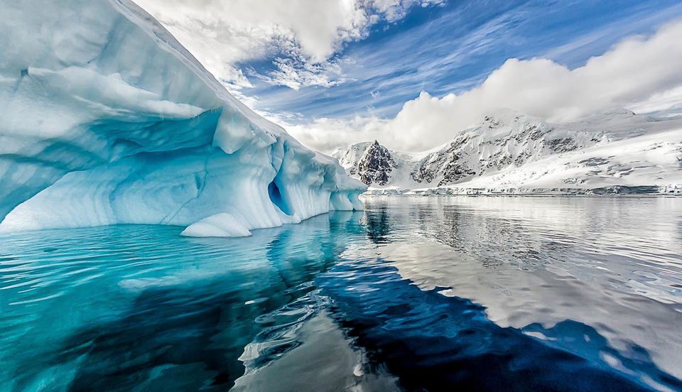 Photo of Leaving everything aside, you need to watch these 10 Breathtaking Adventure Documentaries right now! 8/11 by Tanushree Patwa
