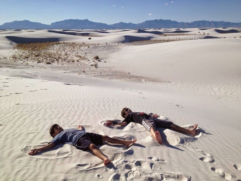 Photo of White Sands National Monument, Otero County, NM, United States by liferidingshotgun