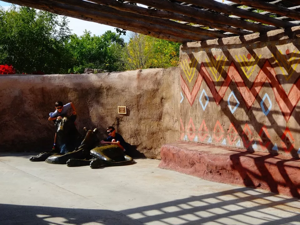 Photo of Albuquerque Zoo, 10th Street Southwest, Albuquerque, NM, United States by liferidingshotgun