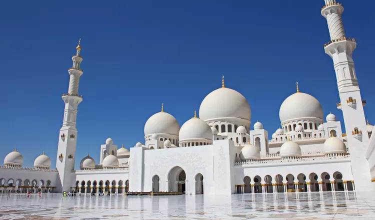 Photo of Grand mosque parking - Abu Dhabi - United Arab Emirates by Simha Raju Kristamgari