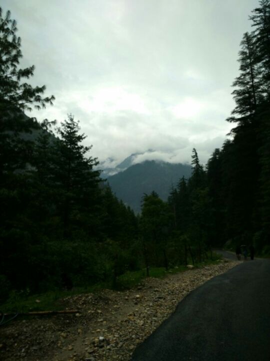 Photo of A weekend off with mountains ! by pragati