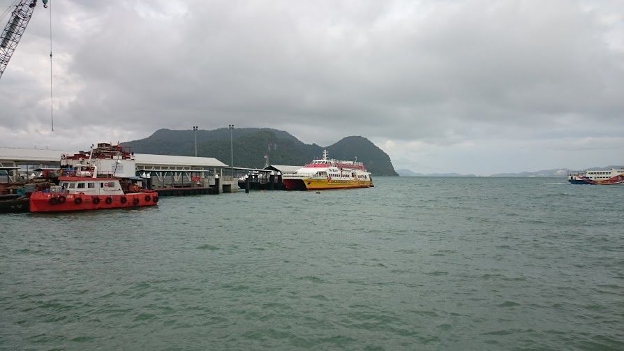 Photo of Malaysian snippets 10/53 by Sneha Reddy