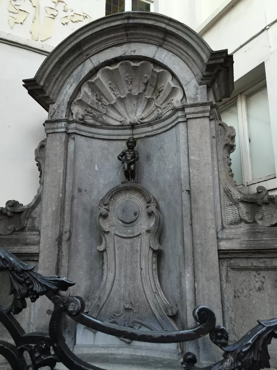 Photo of Manneken Pis, Brussels, Belgium by Manas Mukul