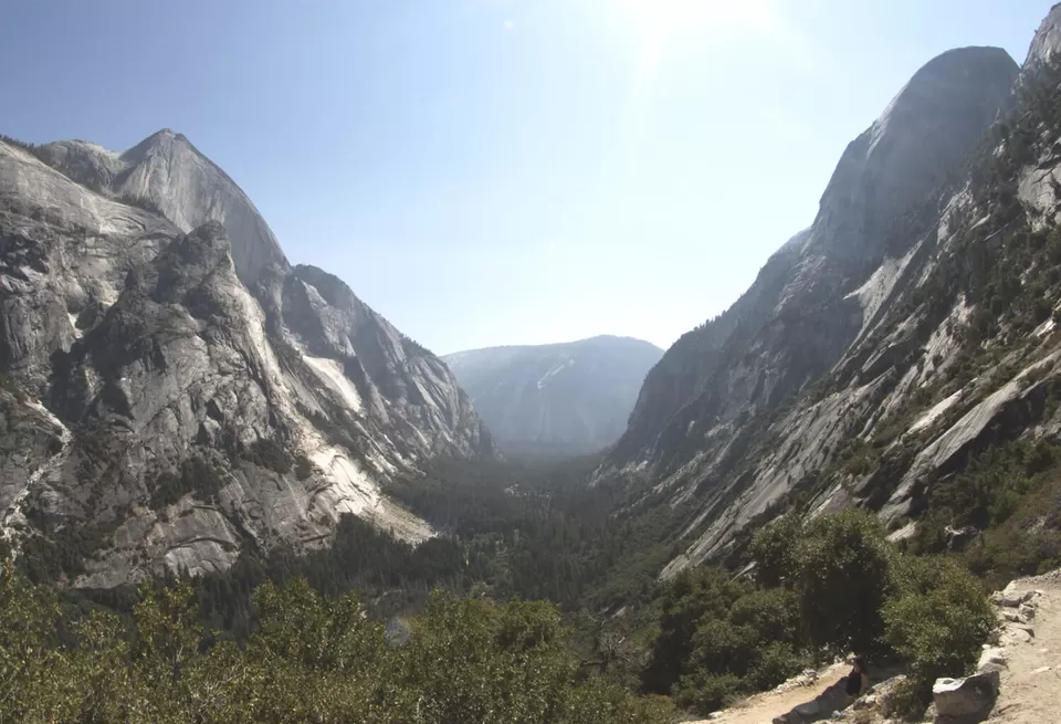 Photo of Yosemite National Park Road, Yosemite National Park Rd, Yosemite Valley, CA 95389, USA by Joshua Leider