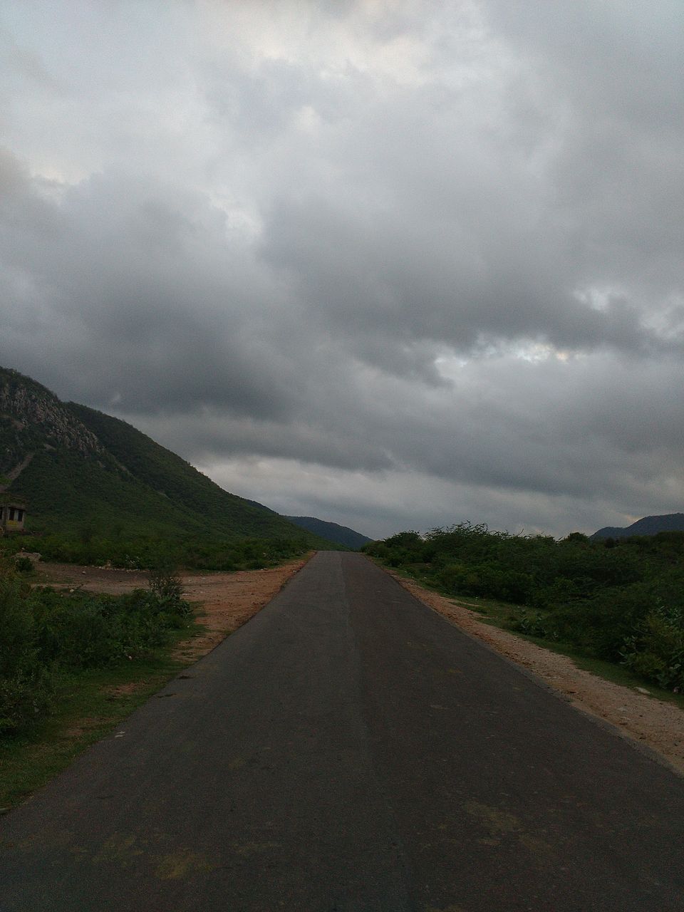 Photo of Bhangarh, Rajasthan, India by Nakshatra