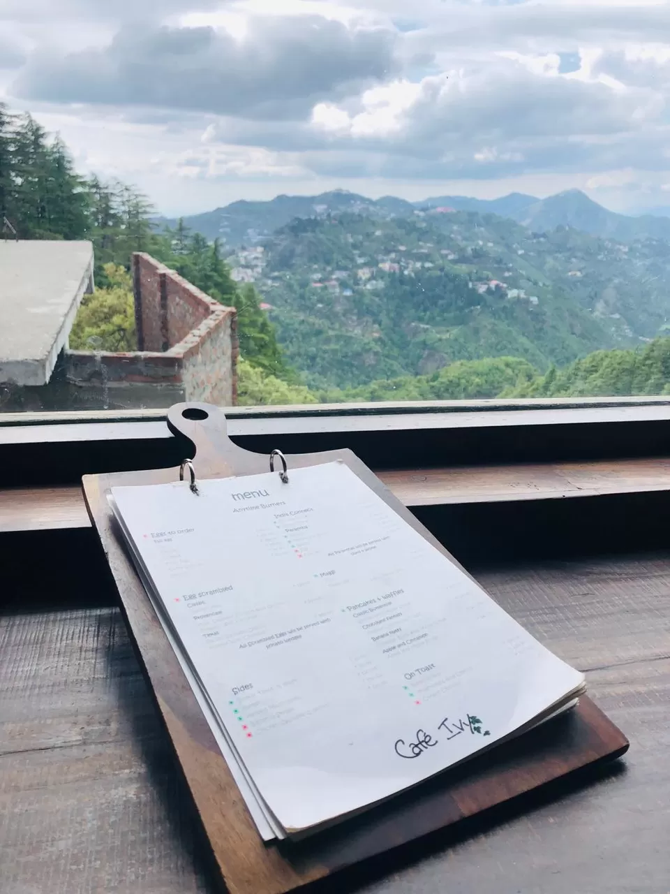 Photo of Landour, Mussoorie, Uttarakhand, India by Arunima Kumar