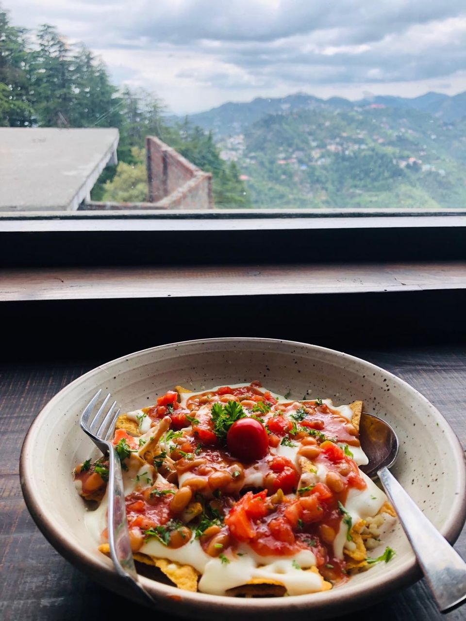 Photo of Cafe Ivy, Luxmanpuri, Rajmandi, Landour, Mussoorie, Uttarakhand, India by Arunima Kumar