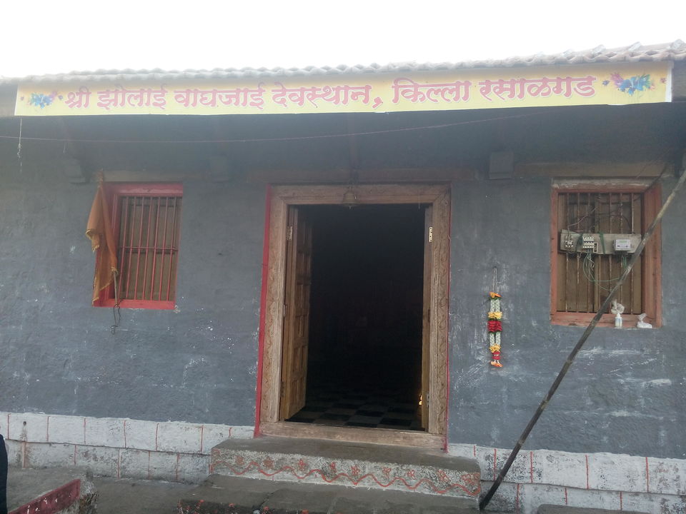 Photo of Mahipat-Sumar-Rasal Forts - Adventurous Trio in Konkan, Maharashtra, India 7/49 by Anurag Chivilkar