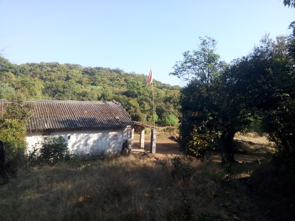 Photo of Mahipat-Sumar-Rasal Forts - Adventurous Trio in Konkan, Maharashtra, India 27/49 by Anurag Chivilkar